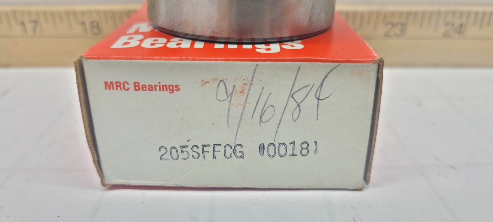 NEW TRW MRC LIGHT RADIAL DEEP GROOVE BALL BEARING 25MM X 52MM X 15MM 205SFFCG