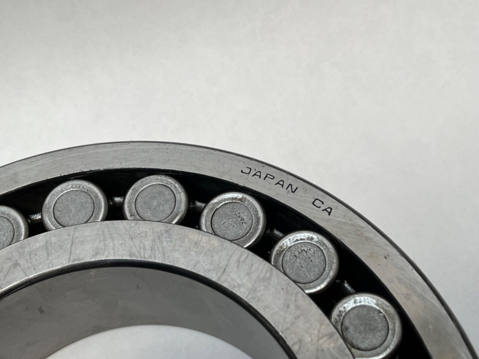 NTN 22224BKD1C3 Spherical Bearing 120x215x58mm 22224-B-K-D1-C3 22224-W33 Japan