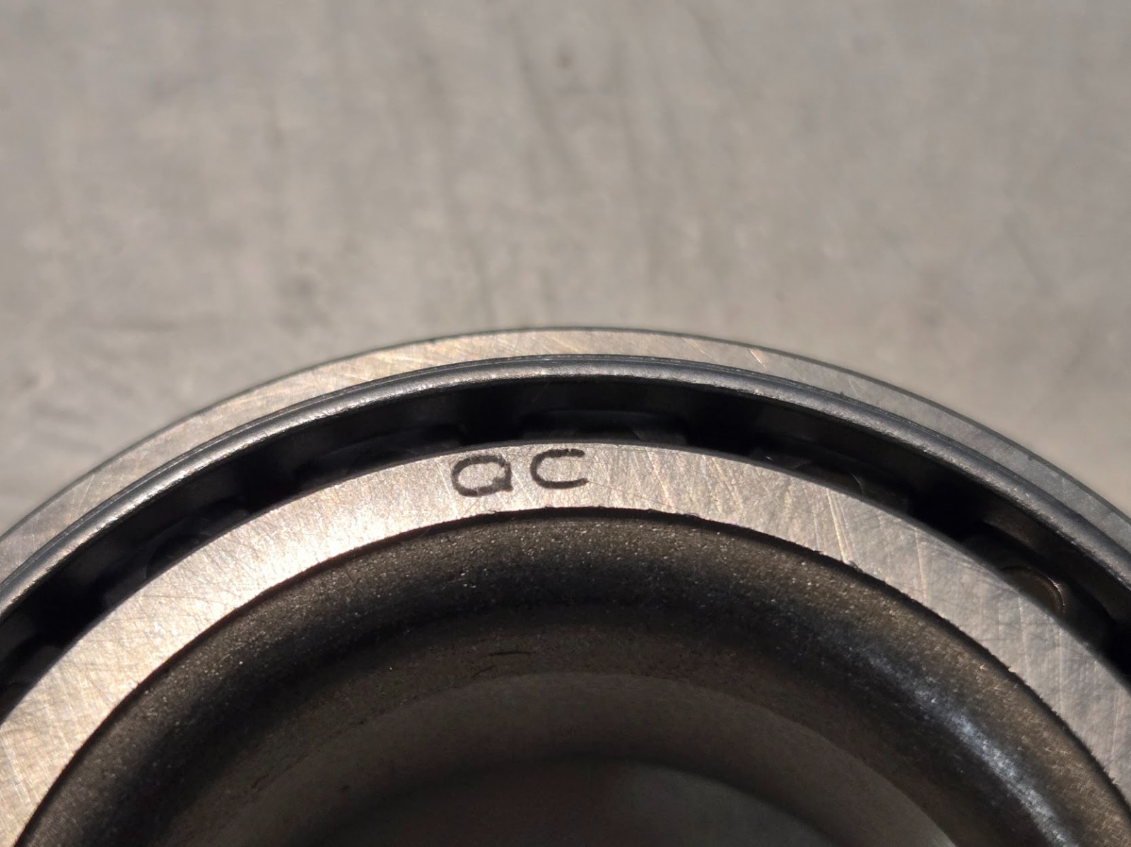 4 Quantity of Tapered Roller Bearings LM67048 LM67010 | 1-1/4″ Bore (6 Qty)