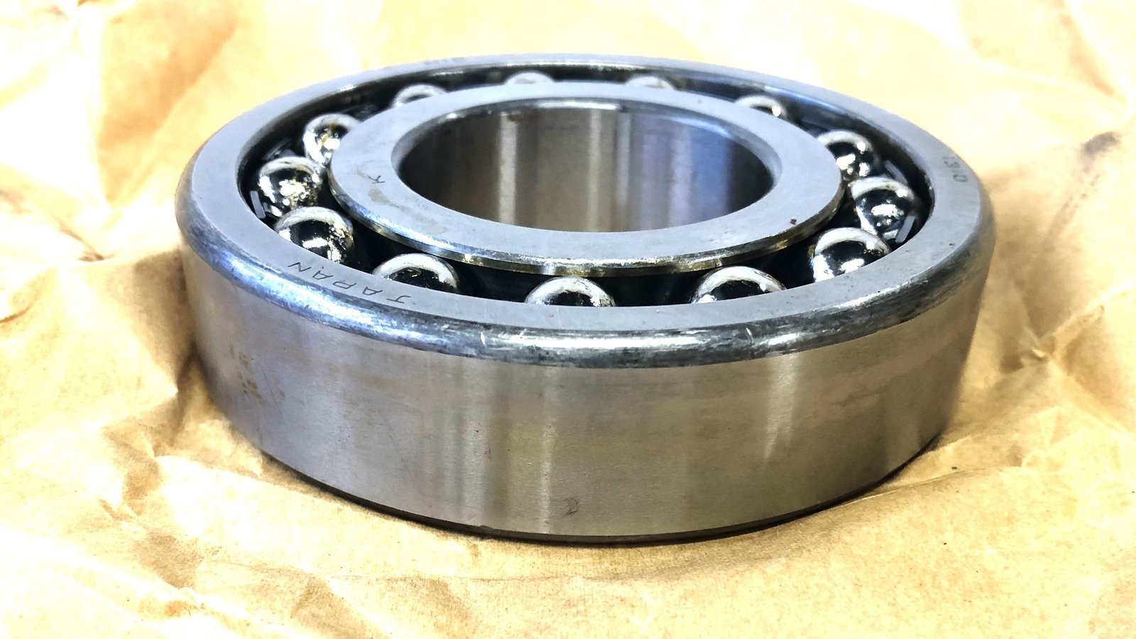 HIC Self Aligning Double Row Ball Bearing 1310K+H NOS