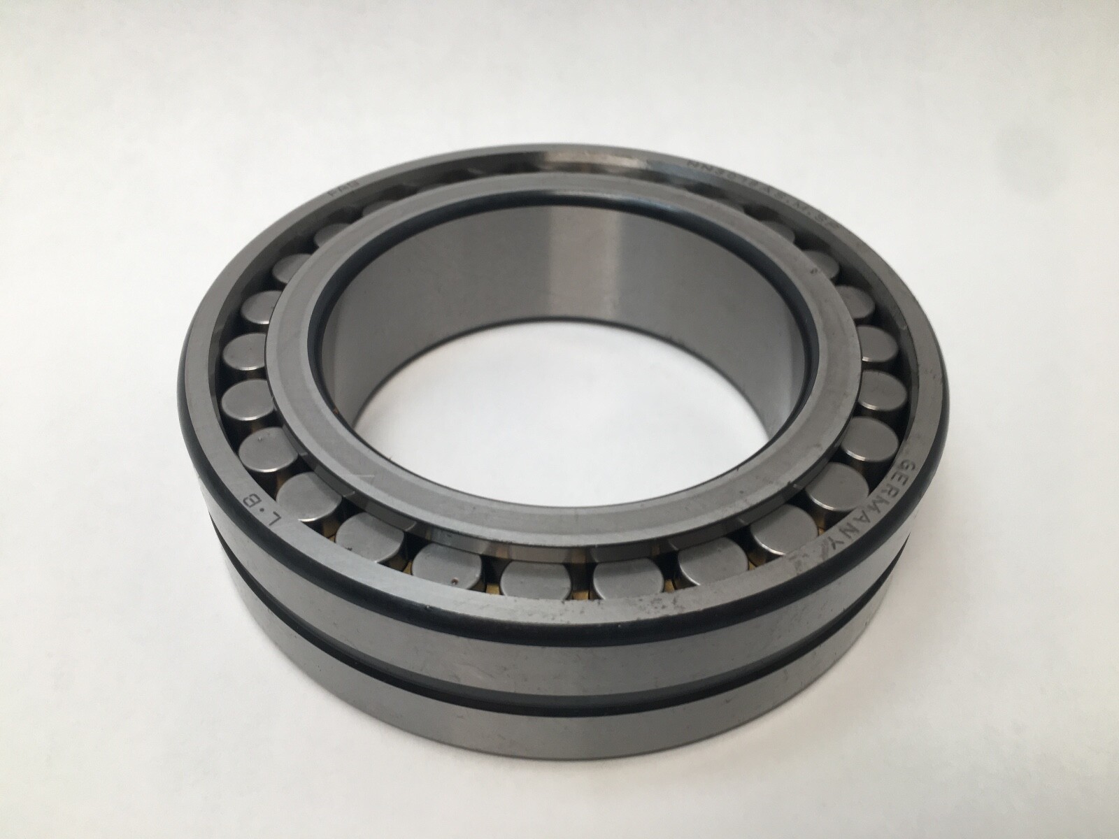 FAG NN3018ASM.SP Bearing 90x140x37 mm NN3018 NN-3018-AS-M-SP-W33 Germany