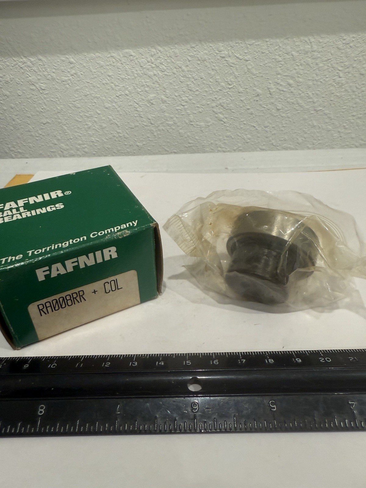 New Fafnir RA008RR + COL Insert Bearing, 1/2″ ID, 40MM OD, .7500″ Width