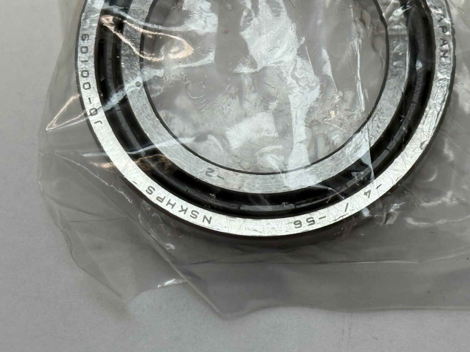 NSK 7906A5TYNSULP4 Bearing 71906 ACD 7906-A5-TYN-SUL-P4 7906E 30x47x9 mm