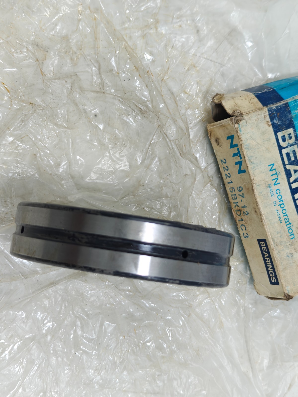 22215 BKD1 C3 NTN Spherical Roller Bearing 75x130x31mm 22215BKD1 C3 Tapered Bore