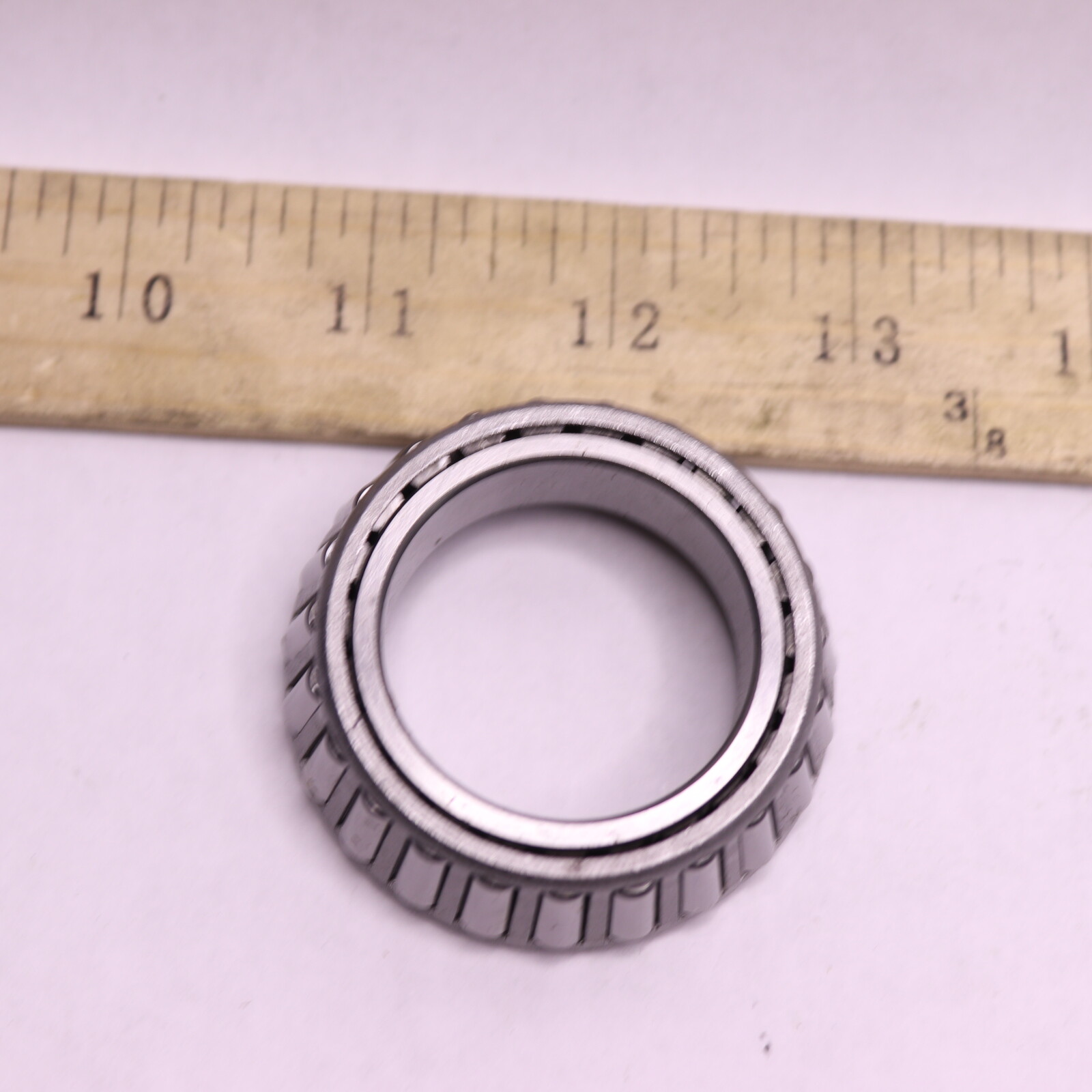 Tapered Roller Bearing Single Cone 1.3775″ Bore x 0.66″ Width L68149