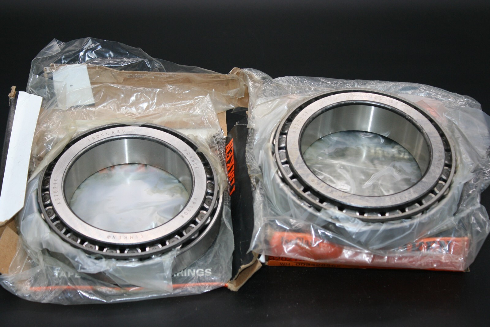 One (1) Timken 32021X 92KA1 Metric Tapered Roller Bearing Set 105 MM ID NEW