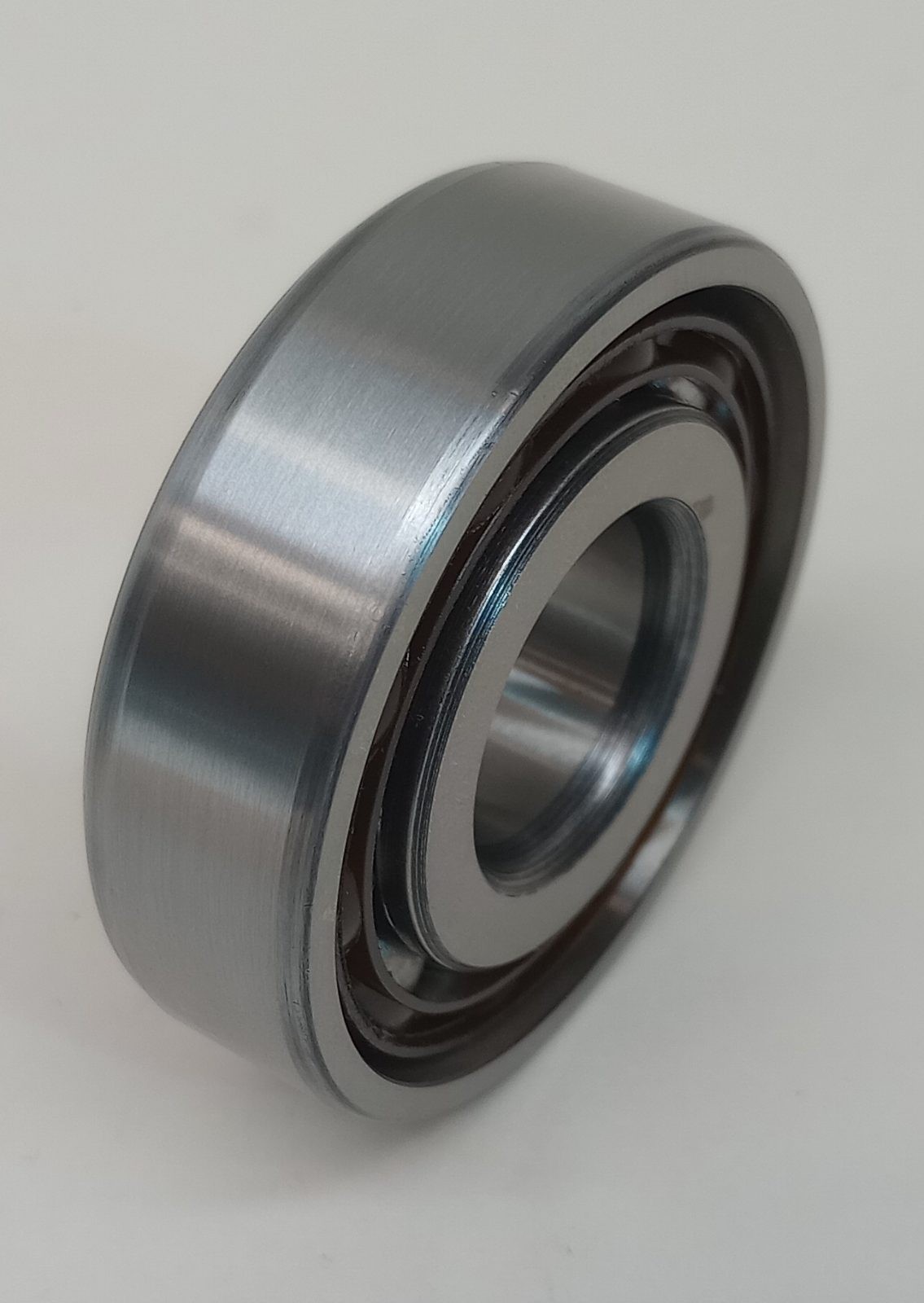 SKF 7304 BEP Angular Contact Ball Bearing 20mm ID X 52mm OD X 15mm W 7304BEP