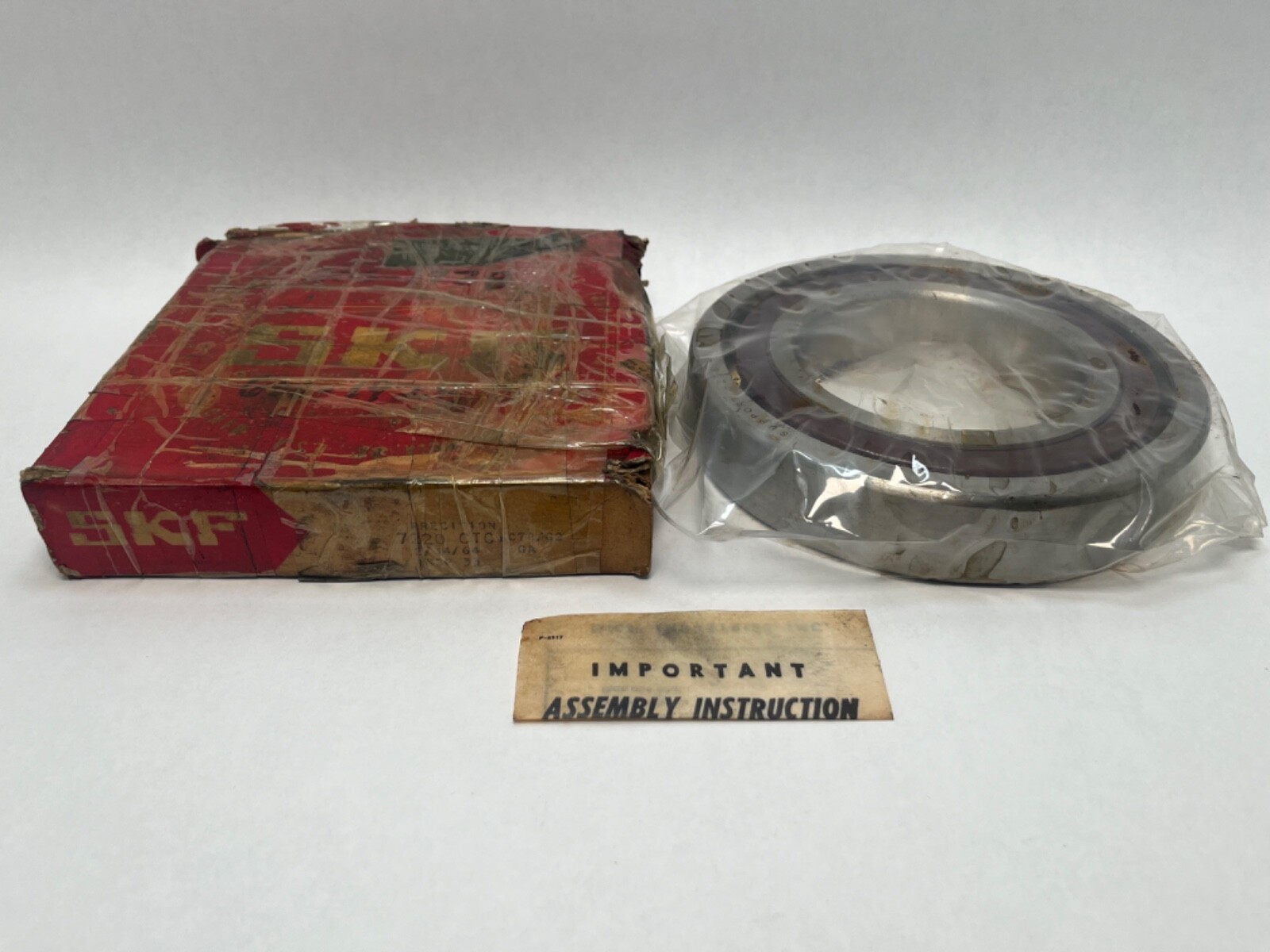 SKF 7220CTCC78G2 Angular Bearing 100x180x34mm 7220C 7220-CTC-C78-G2 USA