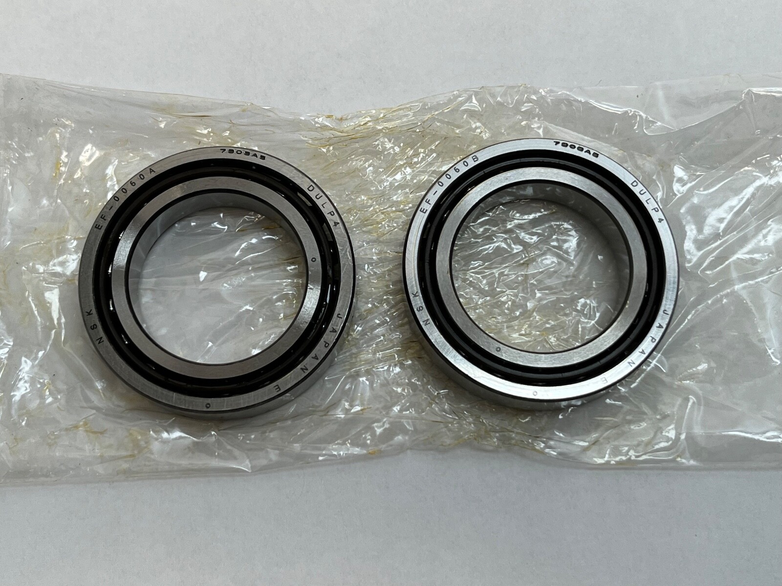 NSK 7906A5TYDULP4 Bearing 71906 7906-E 7906-A5-TY-DUL-P4 30x47x9 mm 2 Pcs