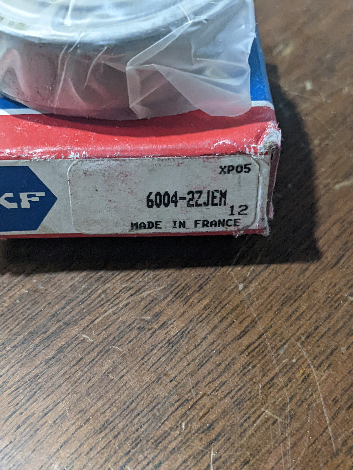 New SKF 6004-2ZJEM 60042ZJEM Deep Groove Ball Bearing Sheilded On Both Sides