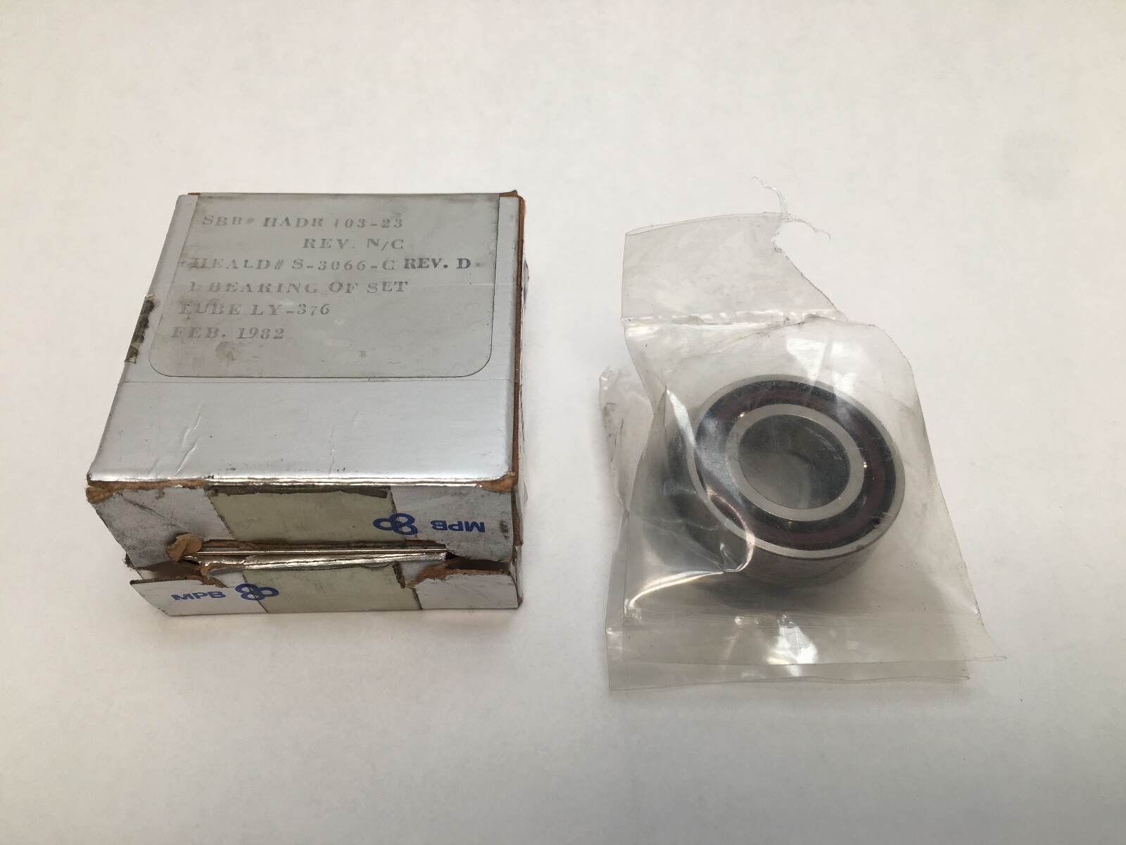 MPB HADR-103-23 Angular Bearing 17x35x10 mm HADR10323 7003 USA 2 Pcs