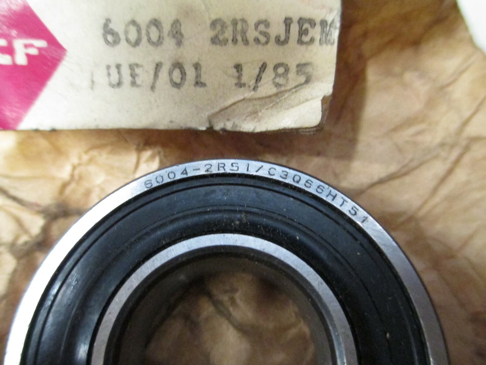 SKF 6004-2RS1/C3 Bearing, New Old Stock, RS3
