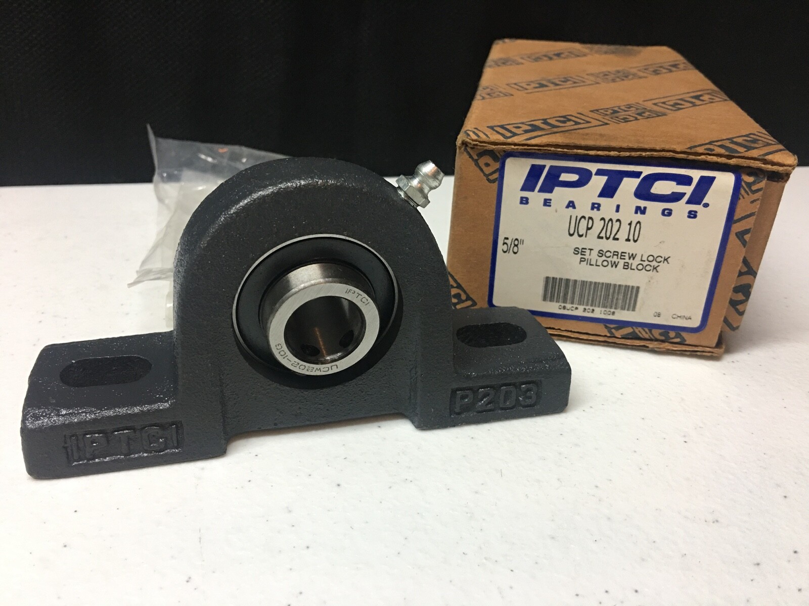 IPTCI Bearing Pillow Block UCP202-10 Set Screw Lock 5/8″ Bore Cast Iron