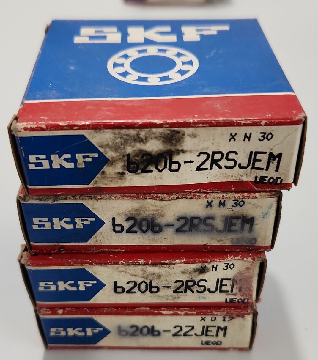 *NEW HUGE SURPLUS SALE* SKF 6308NRJEM 6307JEM 62082RSJEM 6306ZJEM 63052ZJEM
