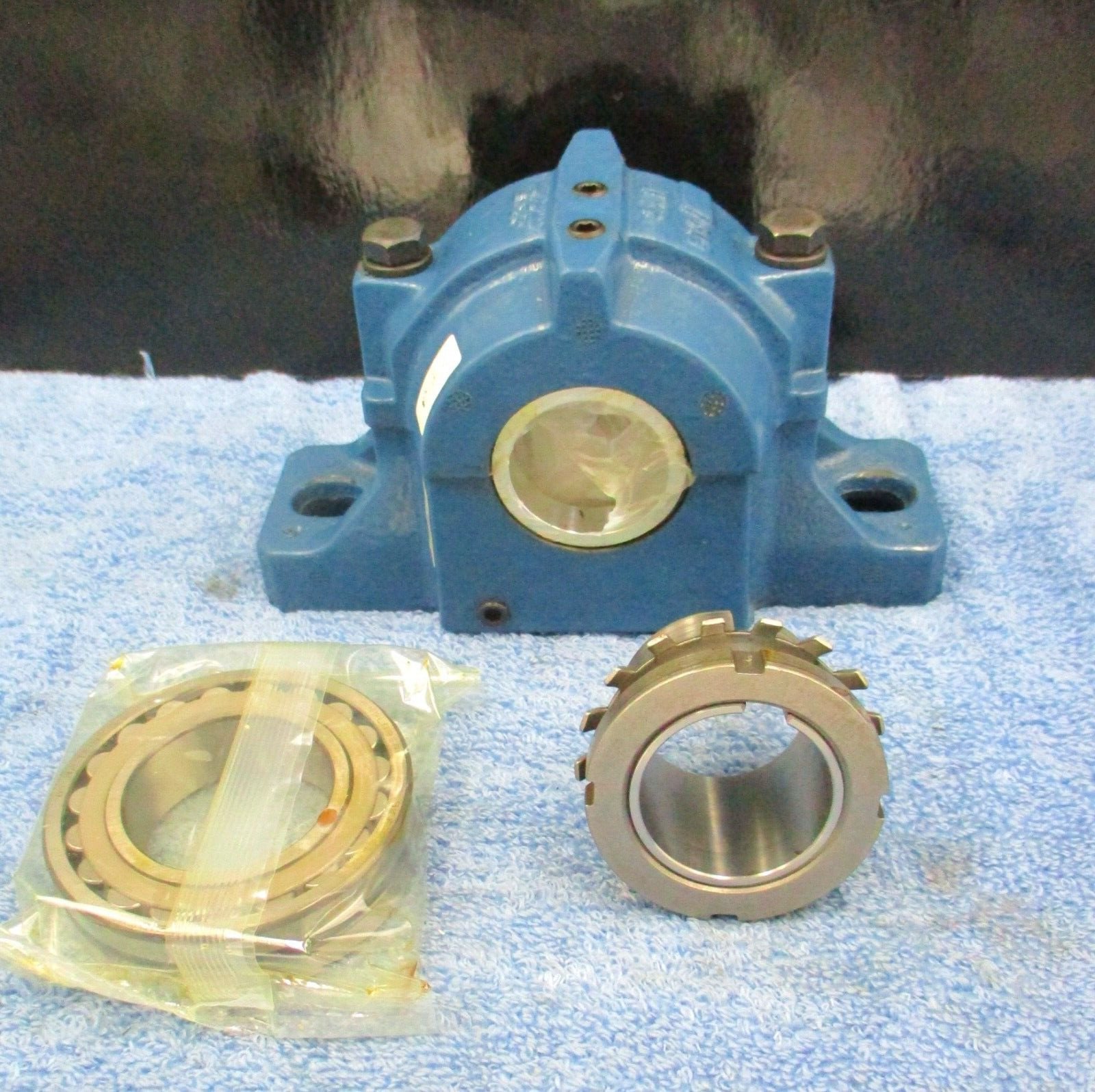 SAF 22510 – SKF – SPLIT PILLOW BLOCKS – FACTORY NEW! Best Price