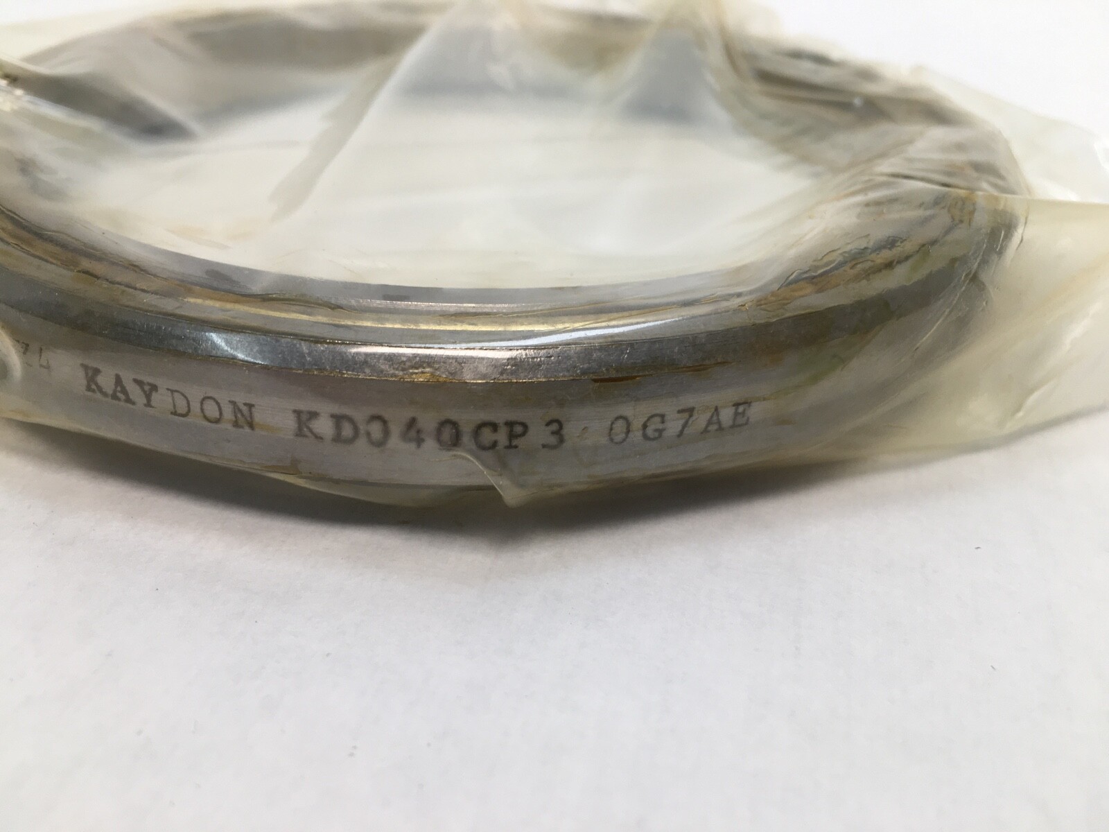 KAYDON KD040CP3 Thin Section Bearing 4x5x1/2″ KD-040-CP3-OG7-AE Brass Cage