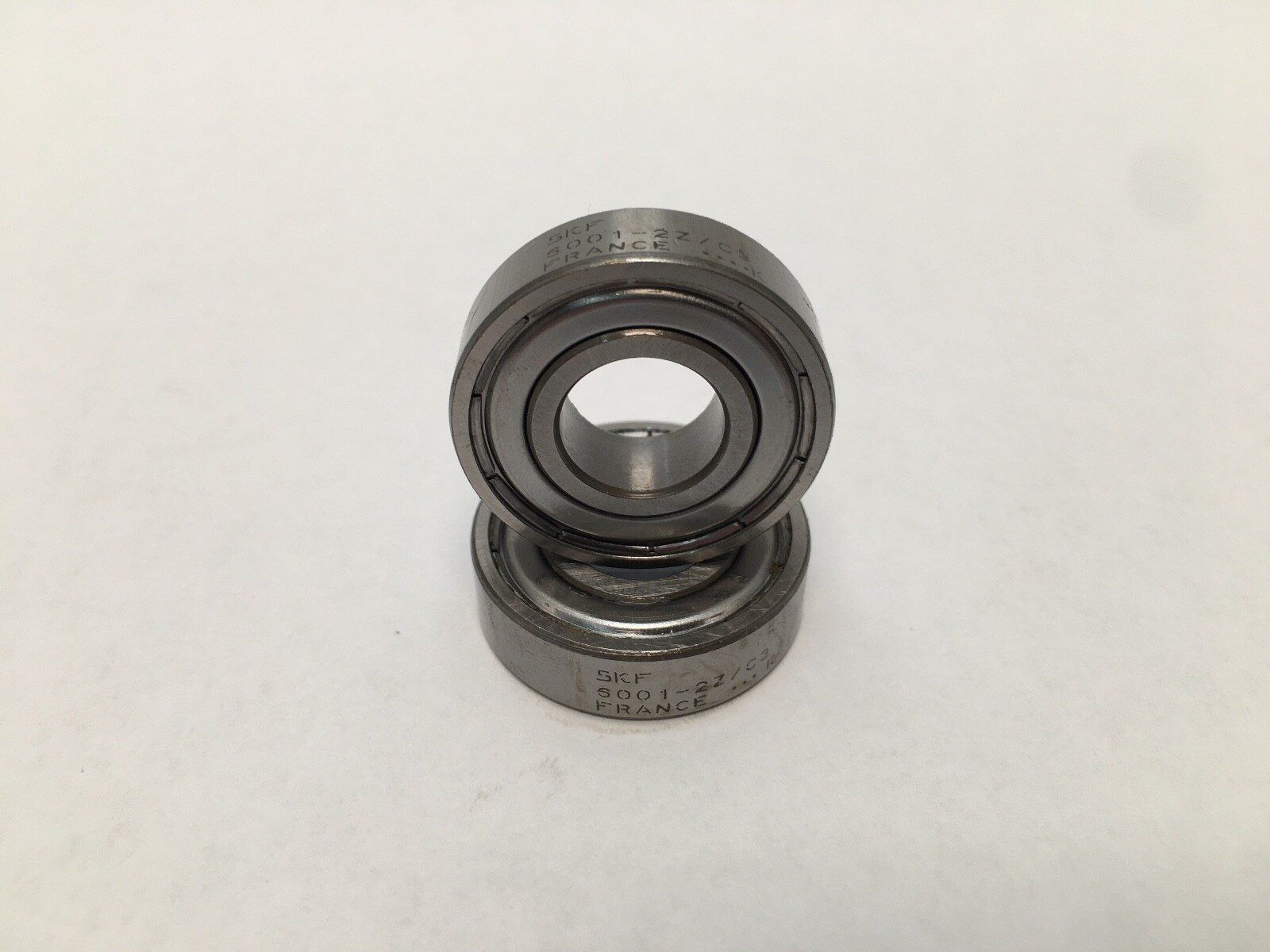 2pcs SKF 6001-2Z/C3 Bearing Metal Seals 12x28x8mm 6001 2Z ZZ C3/JEM 6001Z France