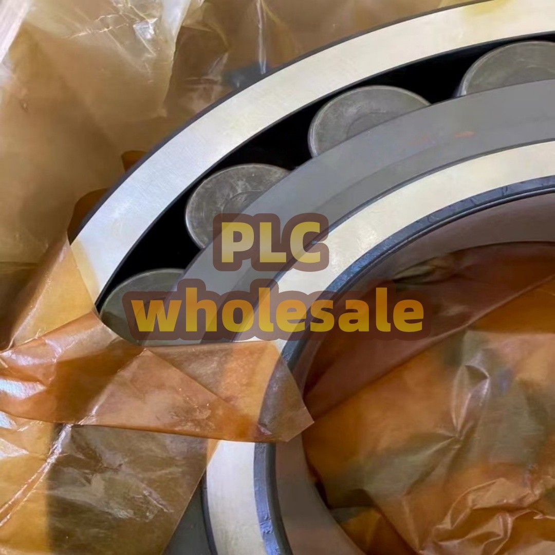1PC SKF 23136 CC/C3W33 spherical roller bearing free shipping