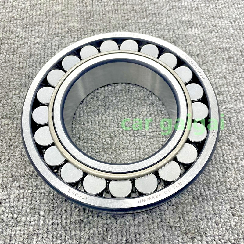 NEW SPHERICAL ROLLER BEARING Fits For SKF 22215 E C3 75x130x31（mm）