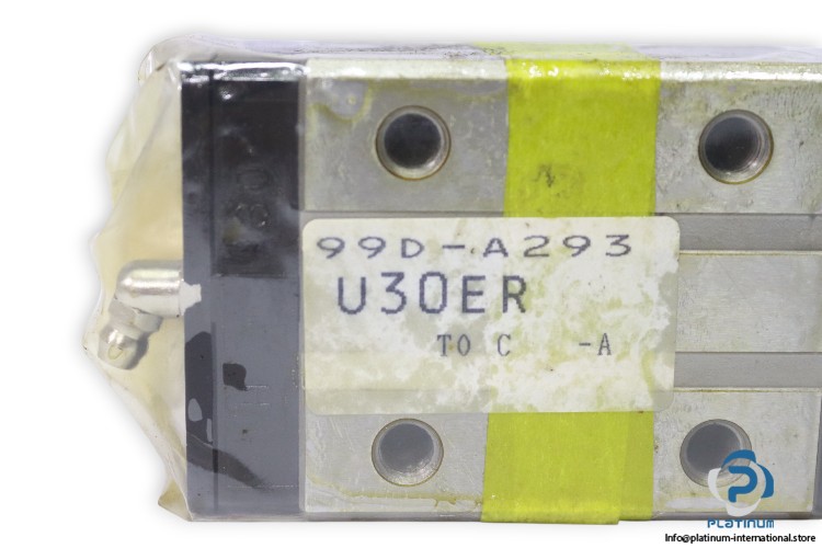 TSUBAKI U30ER LINEAR BEARING BLOCK_30 mm_Square Type_35 mm