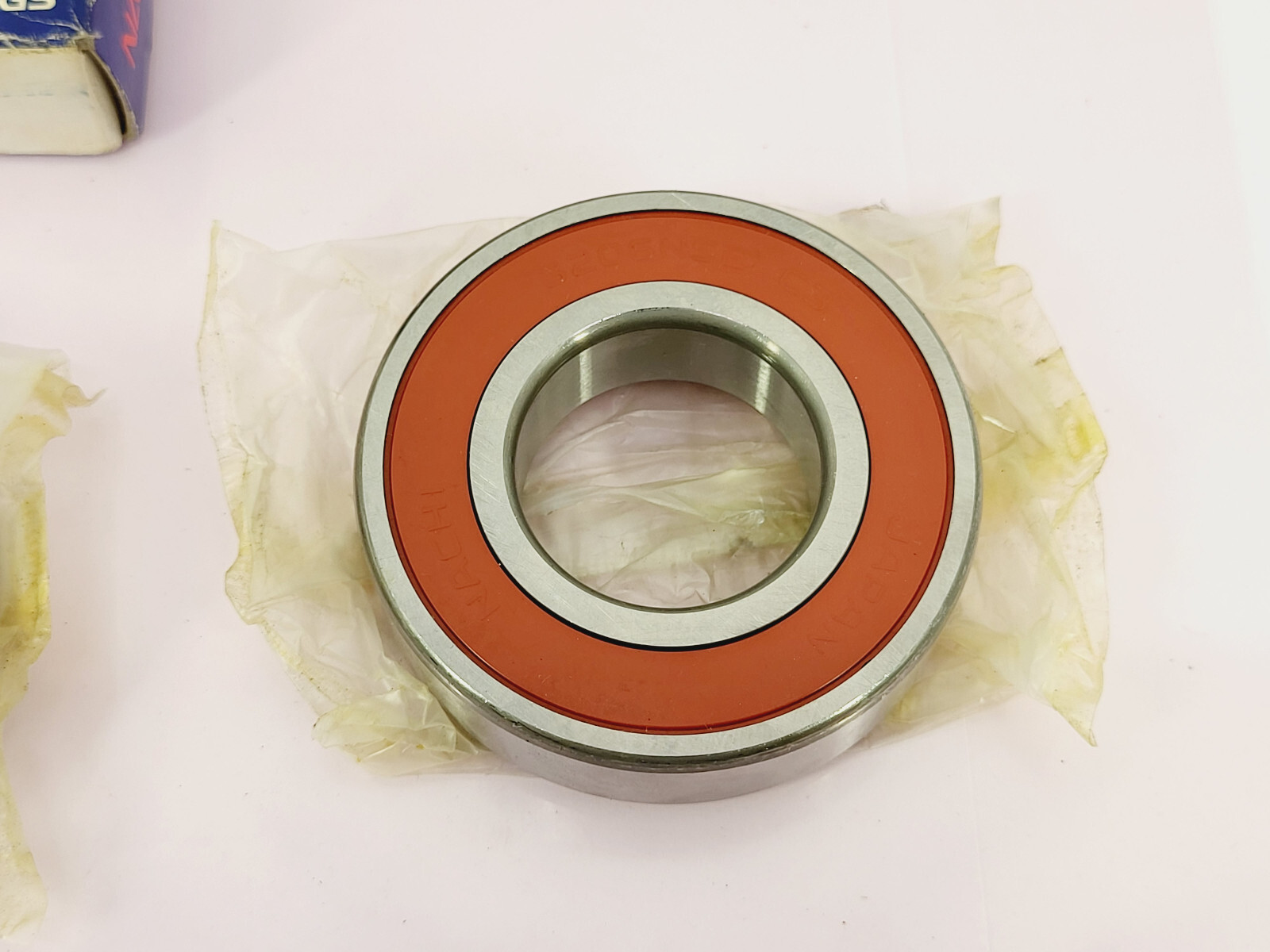 (Lot of 2) Nachi Quest 6206-2NSE9 Deep Groove Bearing 30mm Bore – New