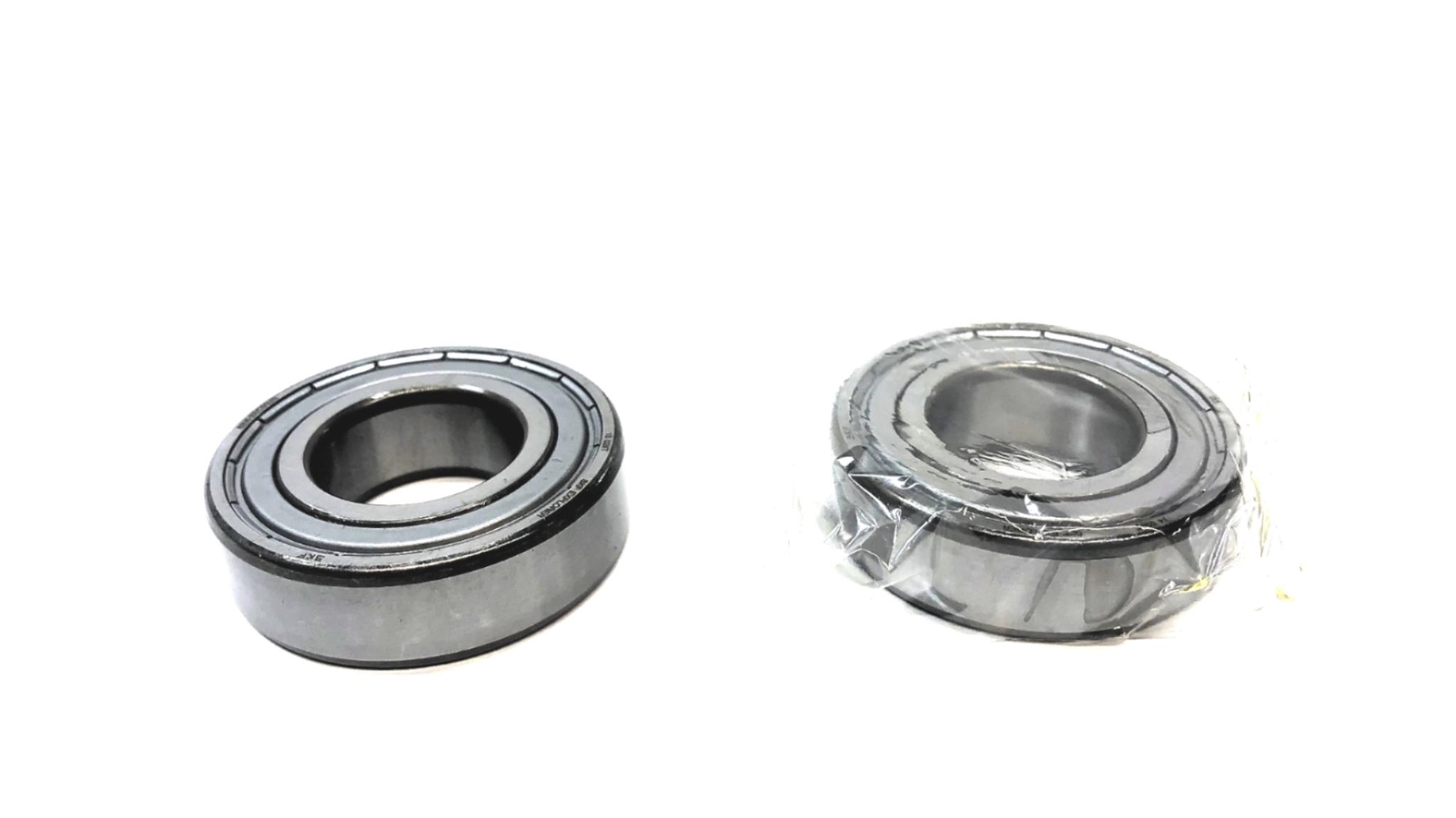 SKF Deep Groove Ball Bearing 6205-2Z/C3GJN [Lot of 2] NOS