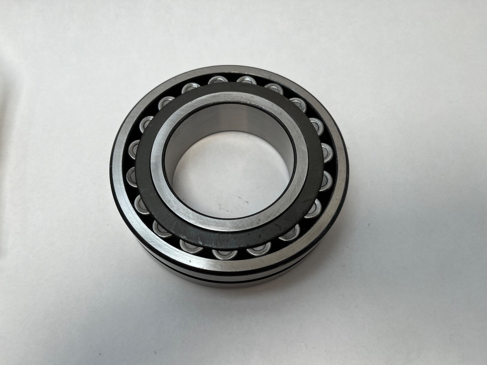 SKF 22213CCKW33 Spherical Bearing 65x120x31 mm 22213-CC-K-W33