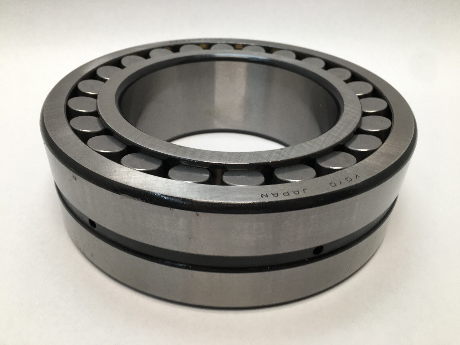 KOYO 23124RW33C3 Spherical Roller Bearing 120x200x62 mm 23124 R W33 C3 Japan