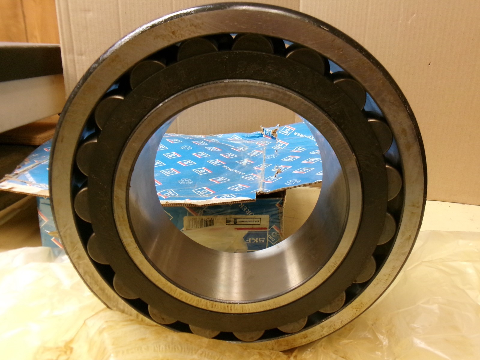SKF Explorer 22234CCK/W33 Spherical Roller Bearing