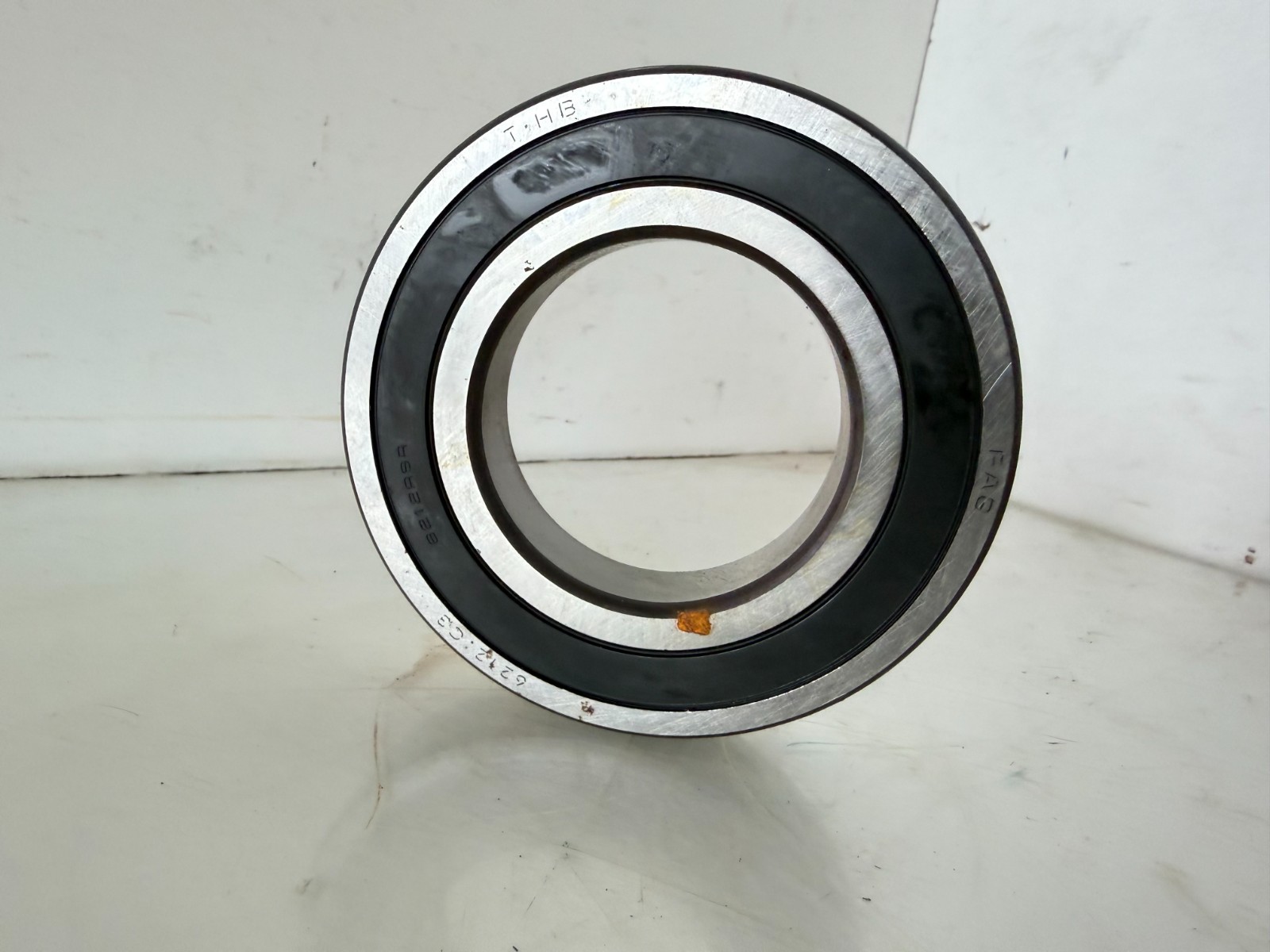 NEW SKF 6212-2RS C3 Rubber Seal Ball Bearing 60x110x22 2RS/C3 62122RS/C3 (el29)