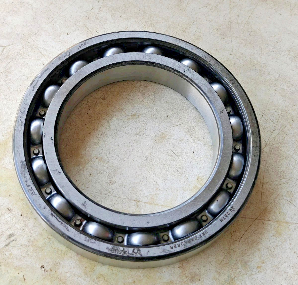 6026 SKF Deep Groove Ball Bearing 130x200x33 mm Made in FRANCE SKF EXPLORER
