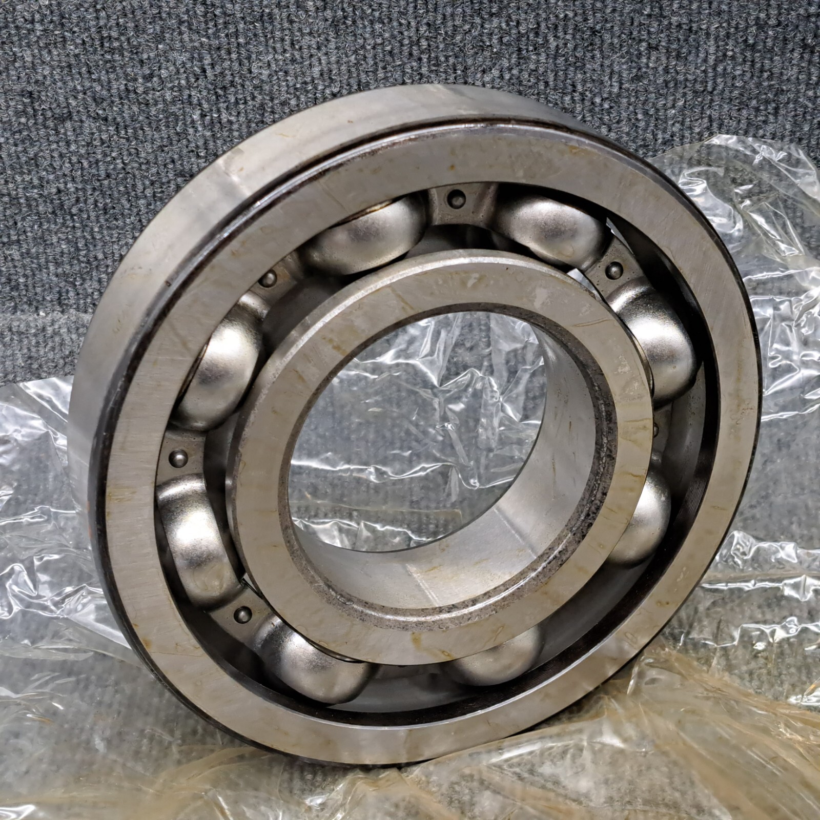 SKF 6320 Deep Groove Ball Bearing 100x215x47(mm) Made in France