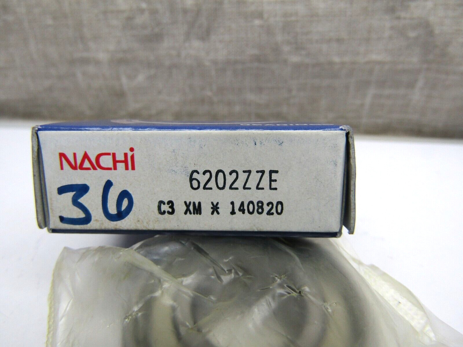 Nachi 6202-ZZ 15mm X 35mm X 11mm Metal Shielded Bearing