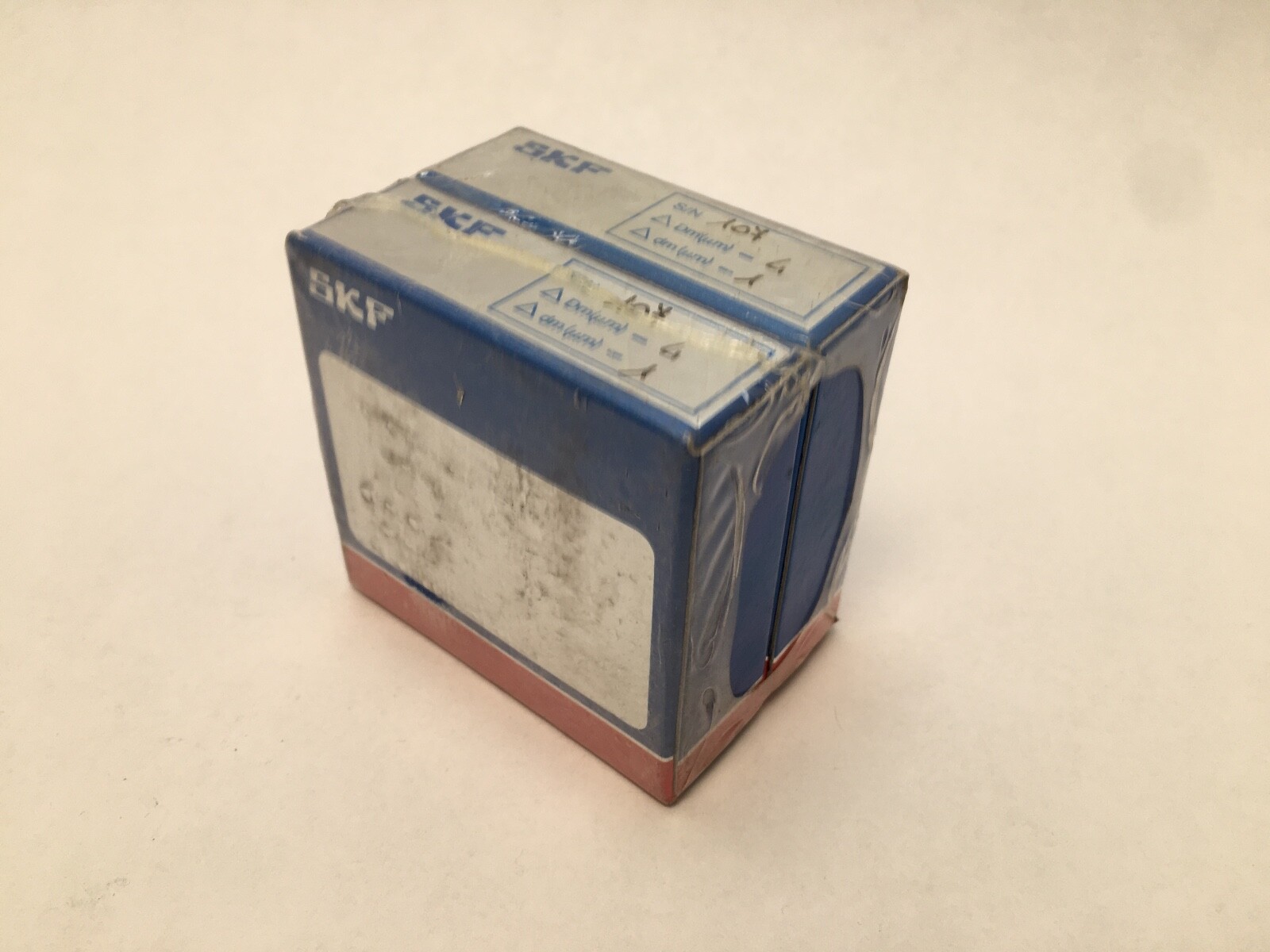 SKF 7205-CD/P4ADGA Bearing 25x52x15 mm 7205-CD-P4A-DGA ABEC7 Italy 2 Pcs