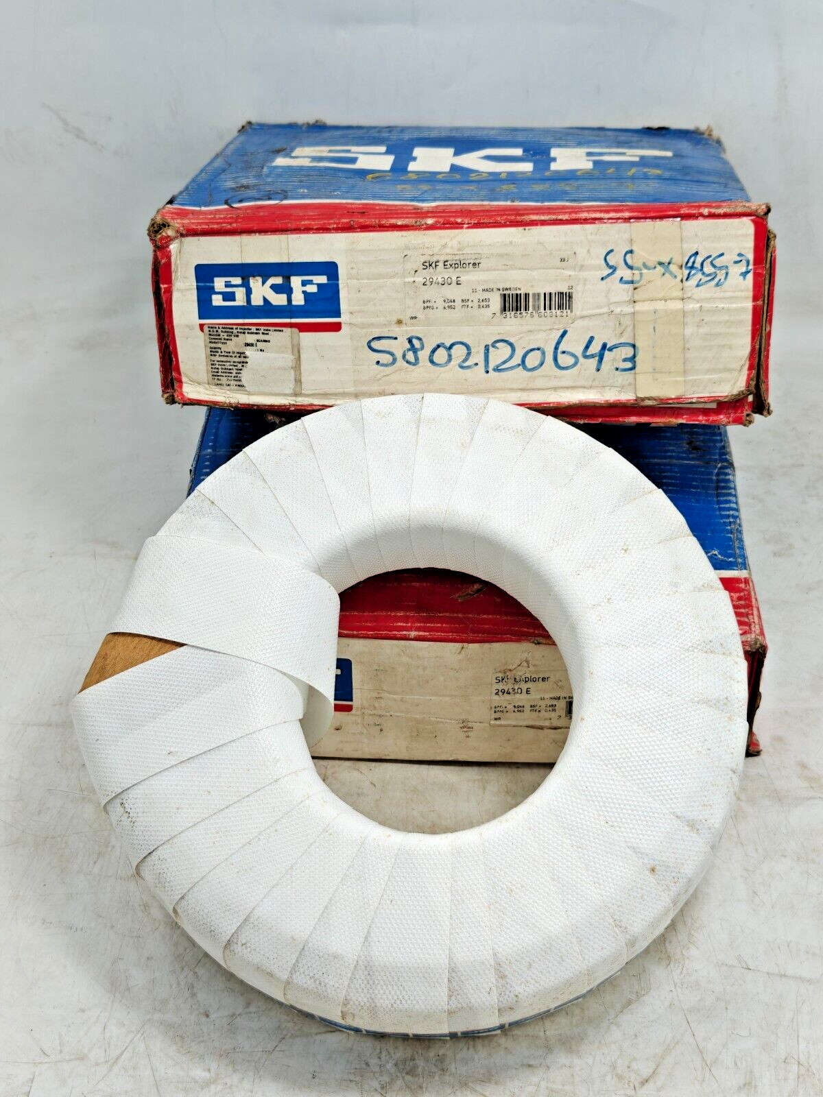 29430 E SKF New Spherical Roller Thrust Bearing 29430E SKF Sweden 150x300x90mm