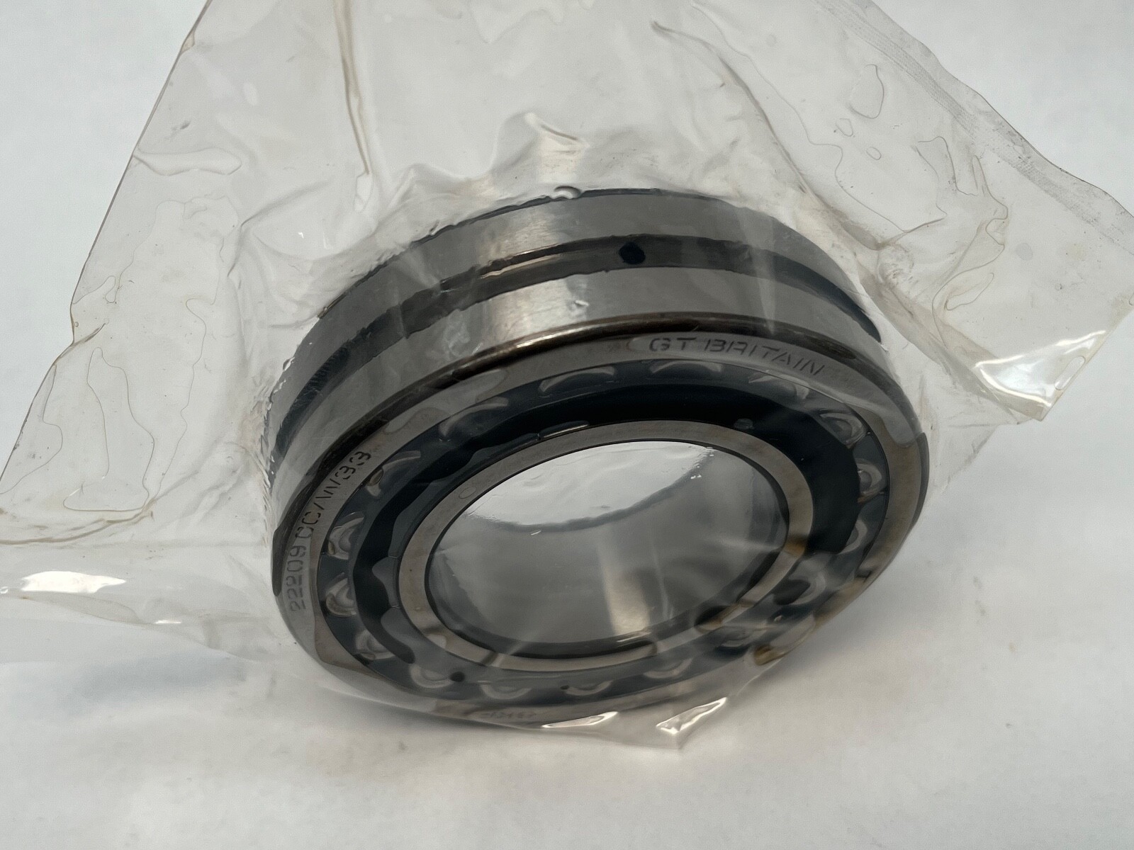 SKF 22209-CC-W33 Spherical Bearing 45x85x23 mm 22209 CC/CJ/C W33 Britain