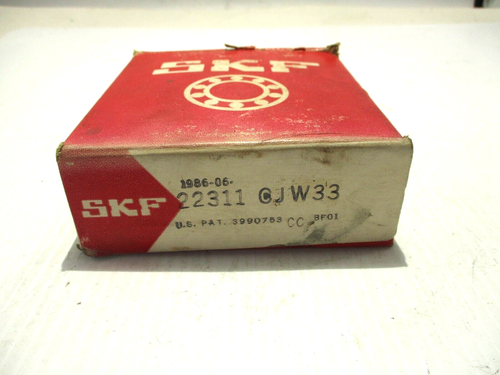 NEW SKF 22311-CJW33 SPHERICAL ROLLER BEARING 22311-CJ-W33