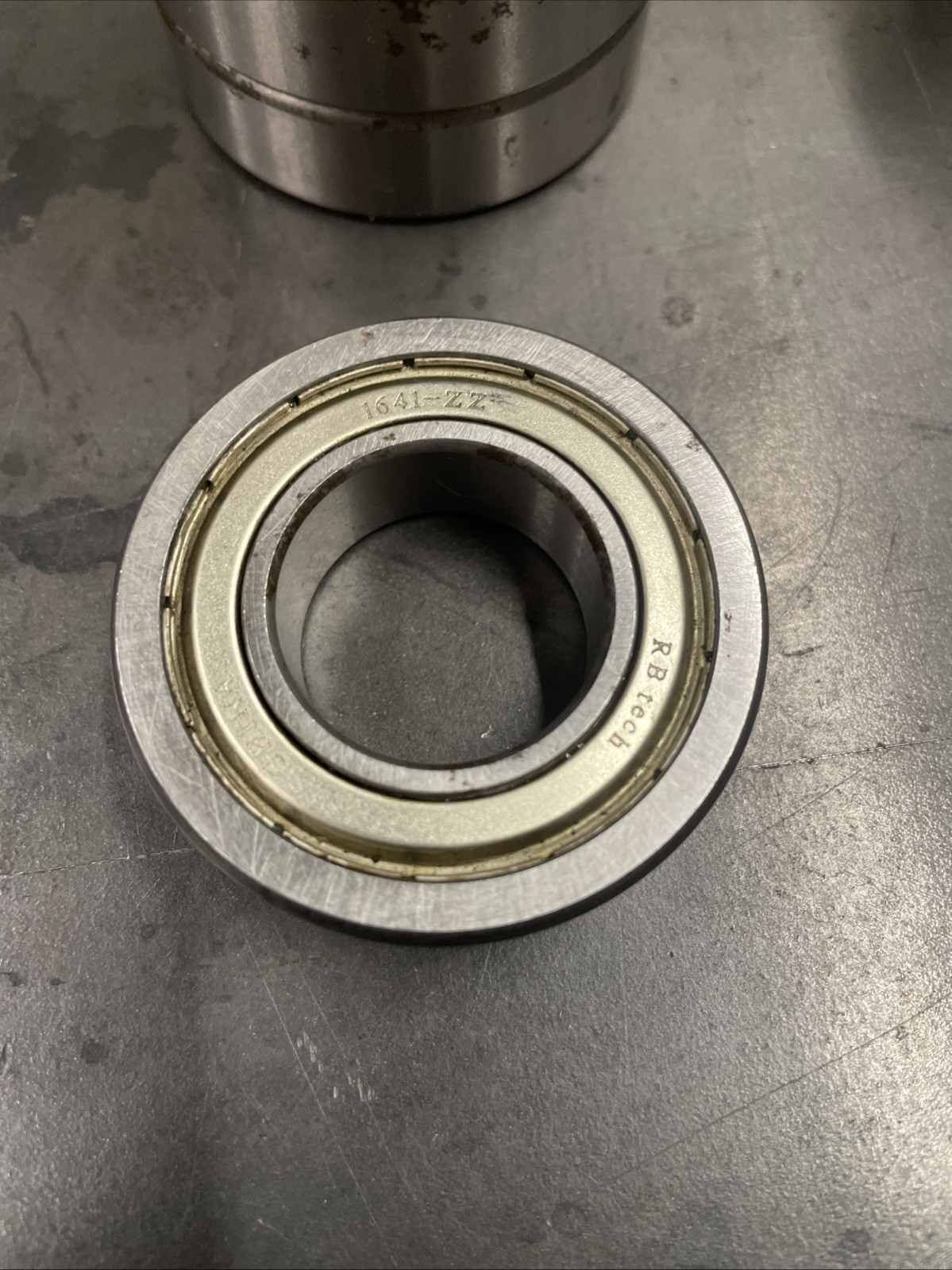 Lot of 25 1641-ZZ New Radial Ball Bearing 1″ Bore x 2″ OD x 9/16″ W RB tech