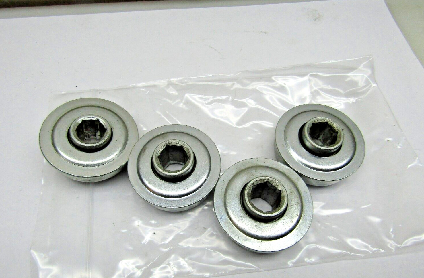 (Lot of 4) Unbranded Conveyor Bearing For 1-1/2″ tube .45″ Hex Bore 1-1/2″OD 3/4