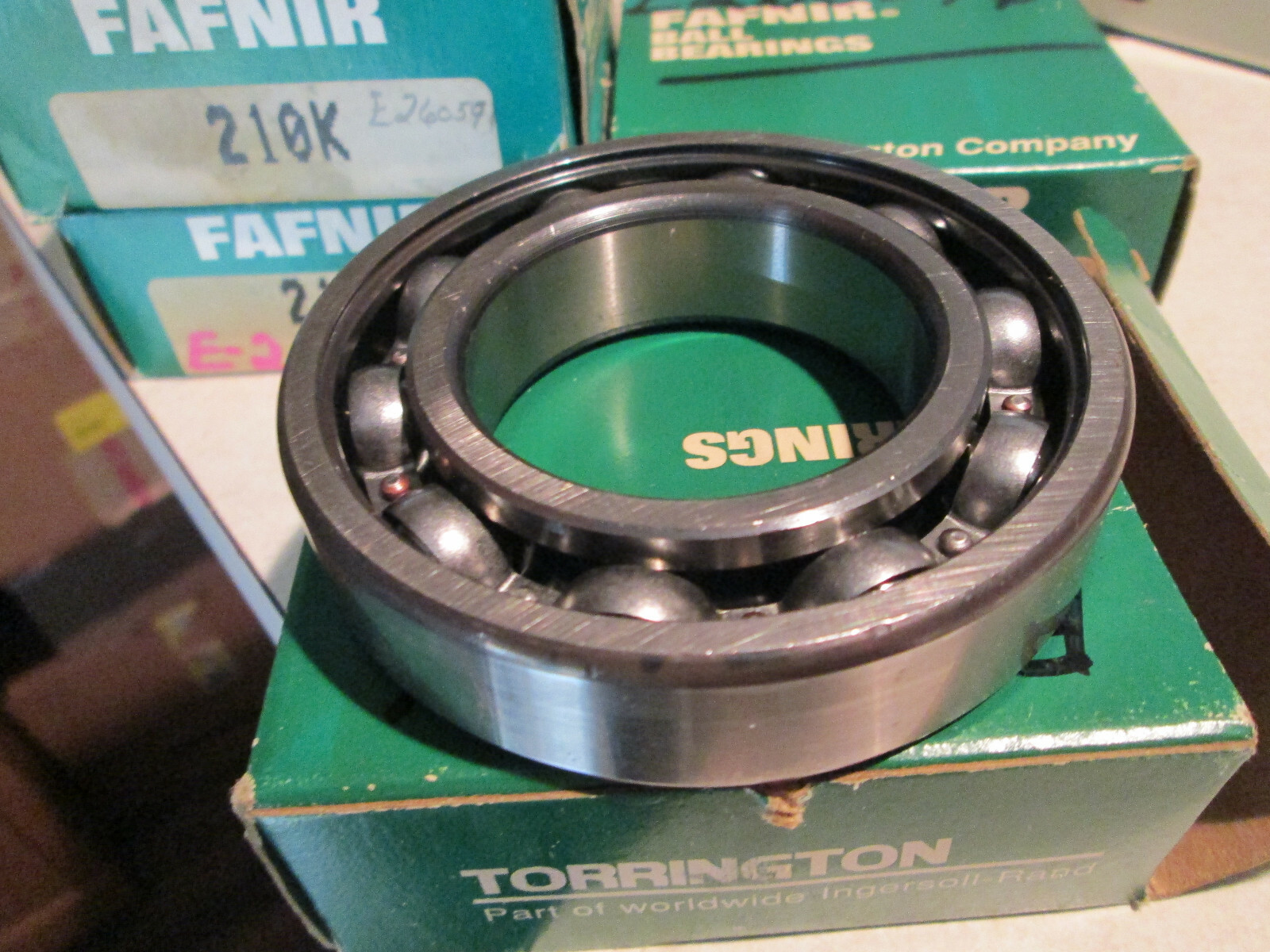Timken (Fafnir) 210K Deep Groove Ball Bearing ..Lot of 4.. **NEW**