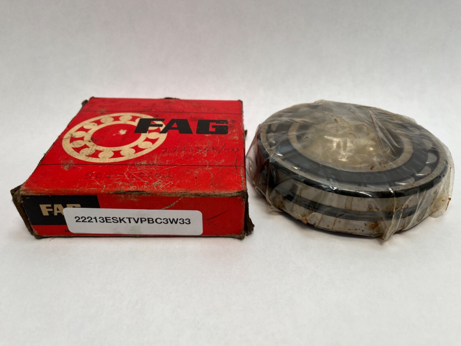 FAG 22213ESK.TVPB.C3 Bearing 65x120x31 mm 22213E 22213-ES-K-TVPB-C3-W33 USA