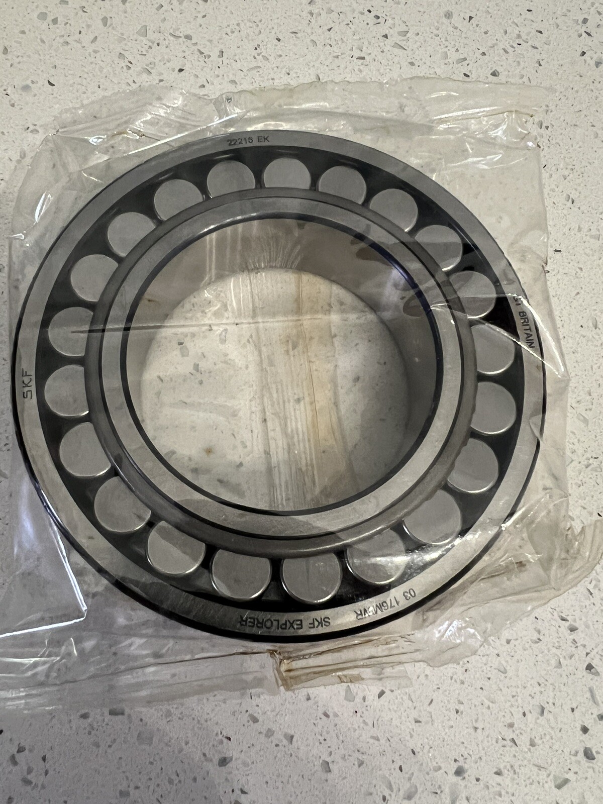 SKF 22215EK Spherical Roller Bearing