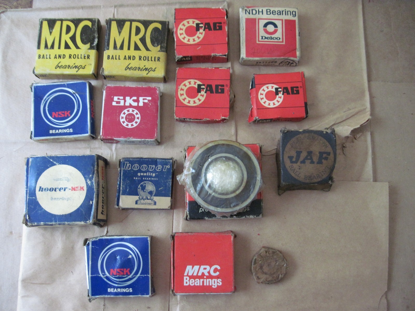 Lot of 16 NOS Bearings MRC, FAG, NSK, Hoover, Many 206 Variations