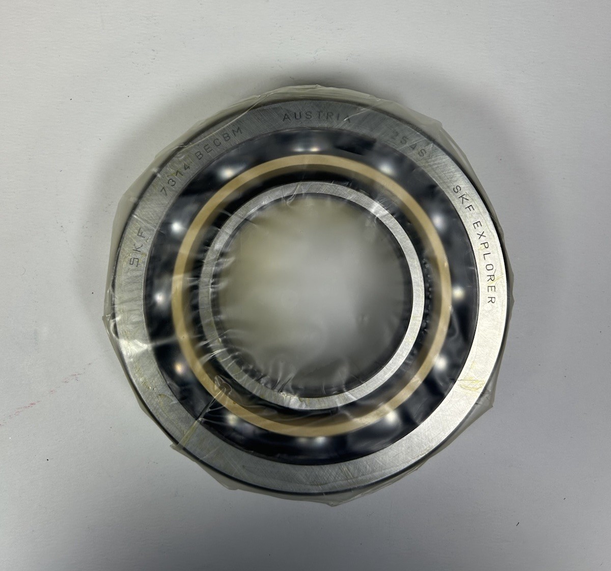 NEW SKF 7314 BECBM New Angular Contact Ball Bearing 70 x 150 x 35 mm