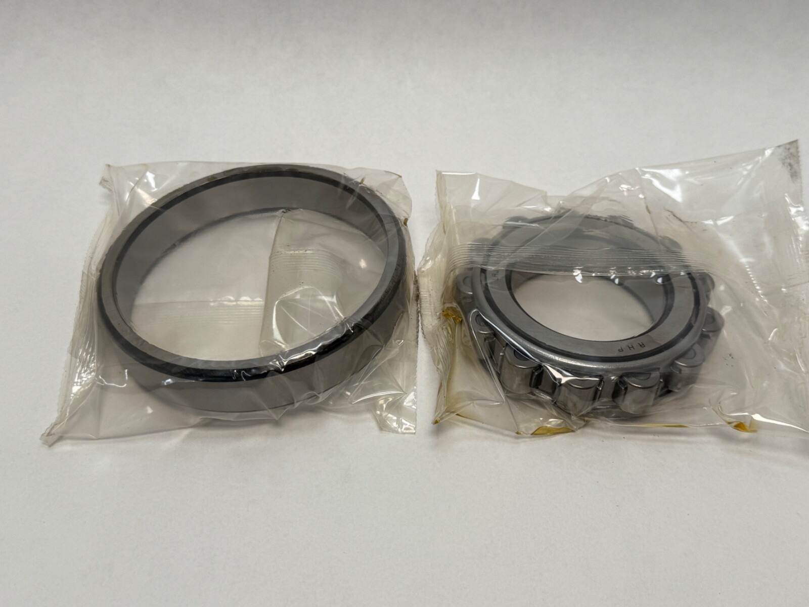 RHP LRJ2.1/4J Cylindrical Bearing LRJ-2.1/4-J-CN 2-1/4×4-1/2×7/8″