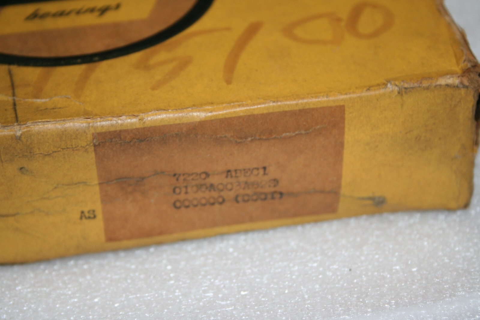 TRW MRC 7220 ABEC-1 Angular Contact Ball Bearing * NEW O/S *
