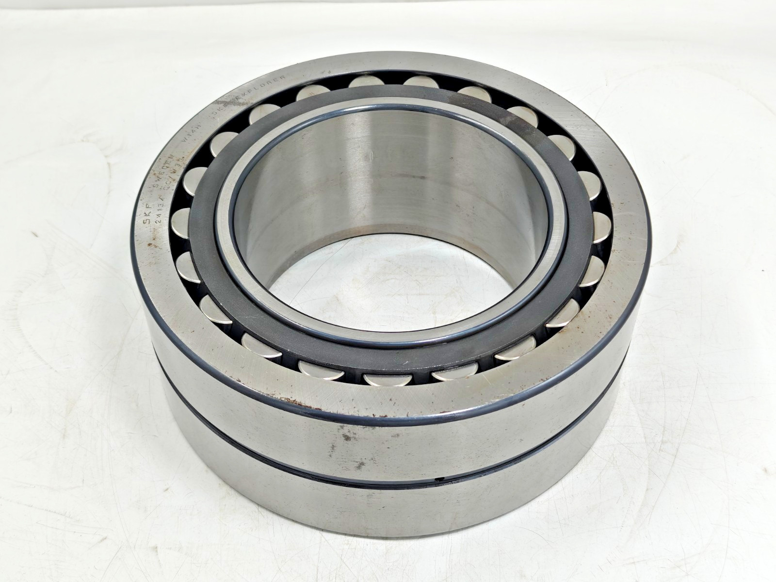 24134 CC/W33 SKF Spherical Roller Bearing SKF Explorer 24134CC W33 170x280x109mm