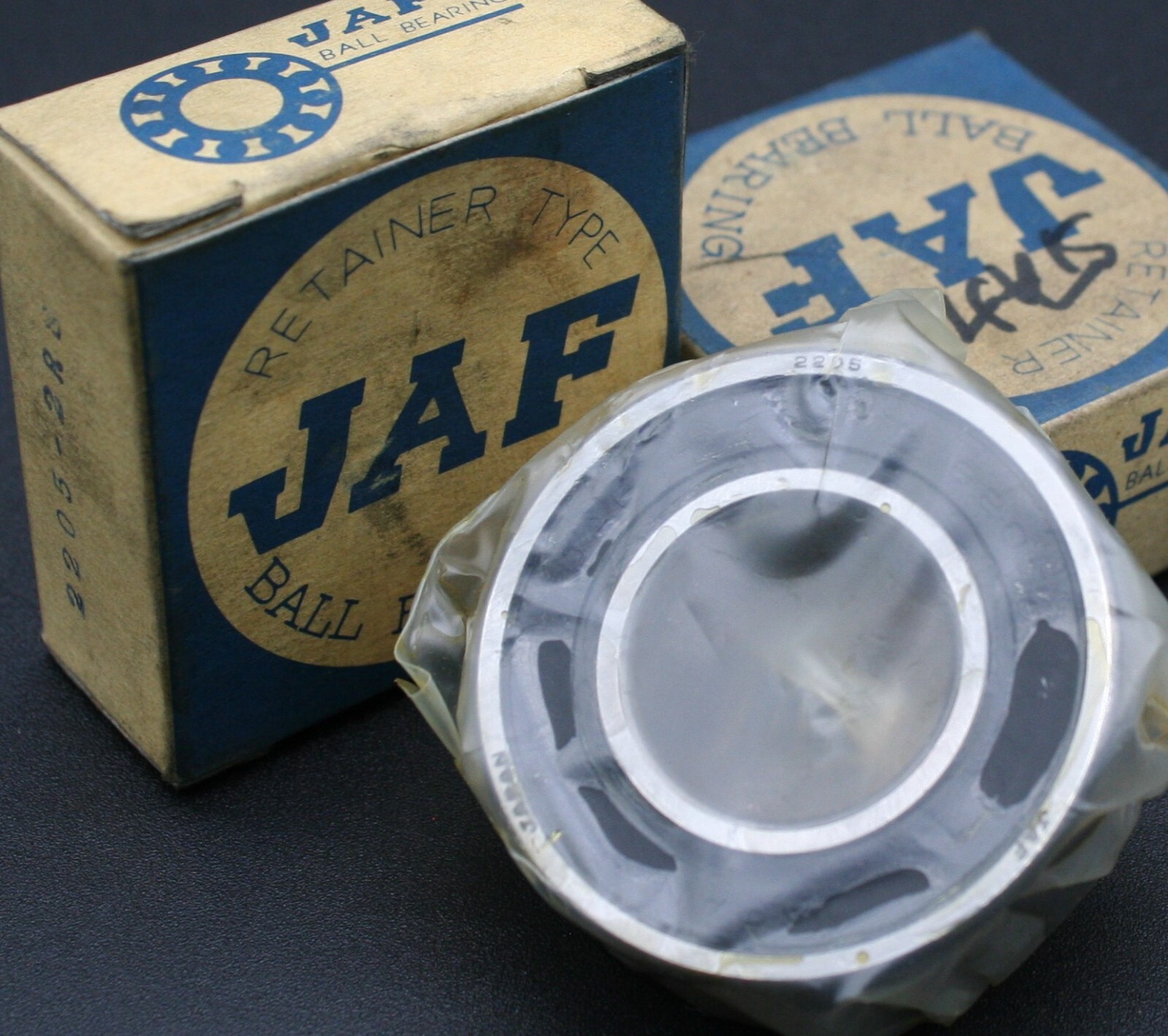 One (1) JAF 2205 2RS Double Row Self Aligning Bearing 25MM ID Japan NEW
