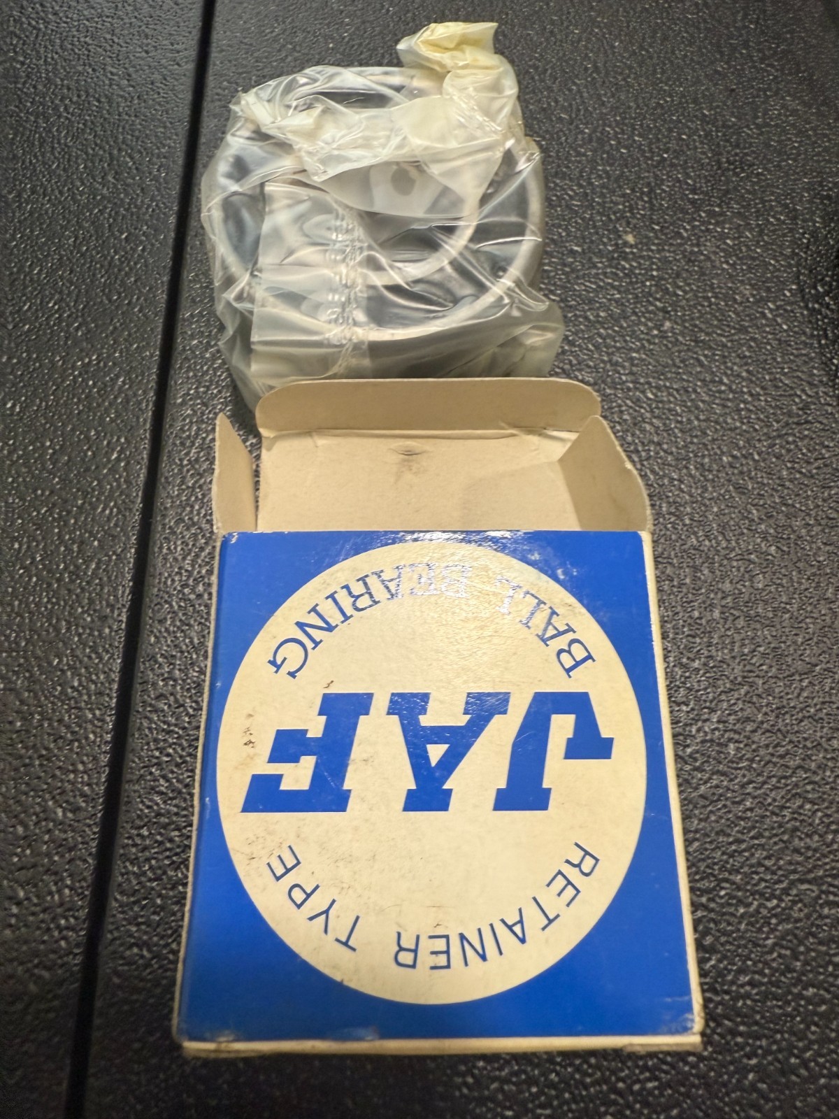 5206-2RS JAF BALL BEARING. FREE SHIPPING USPS PRIORITY MAIL.