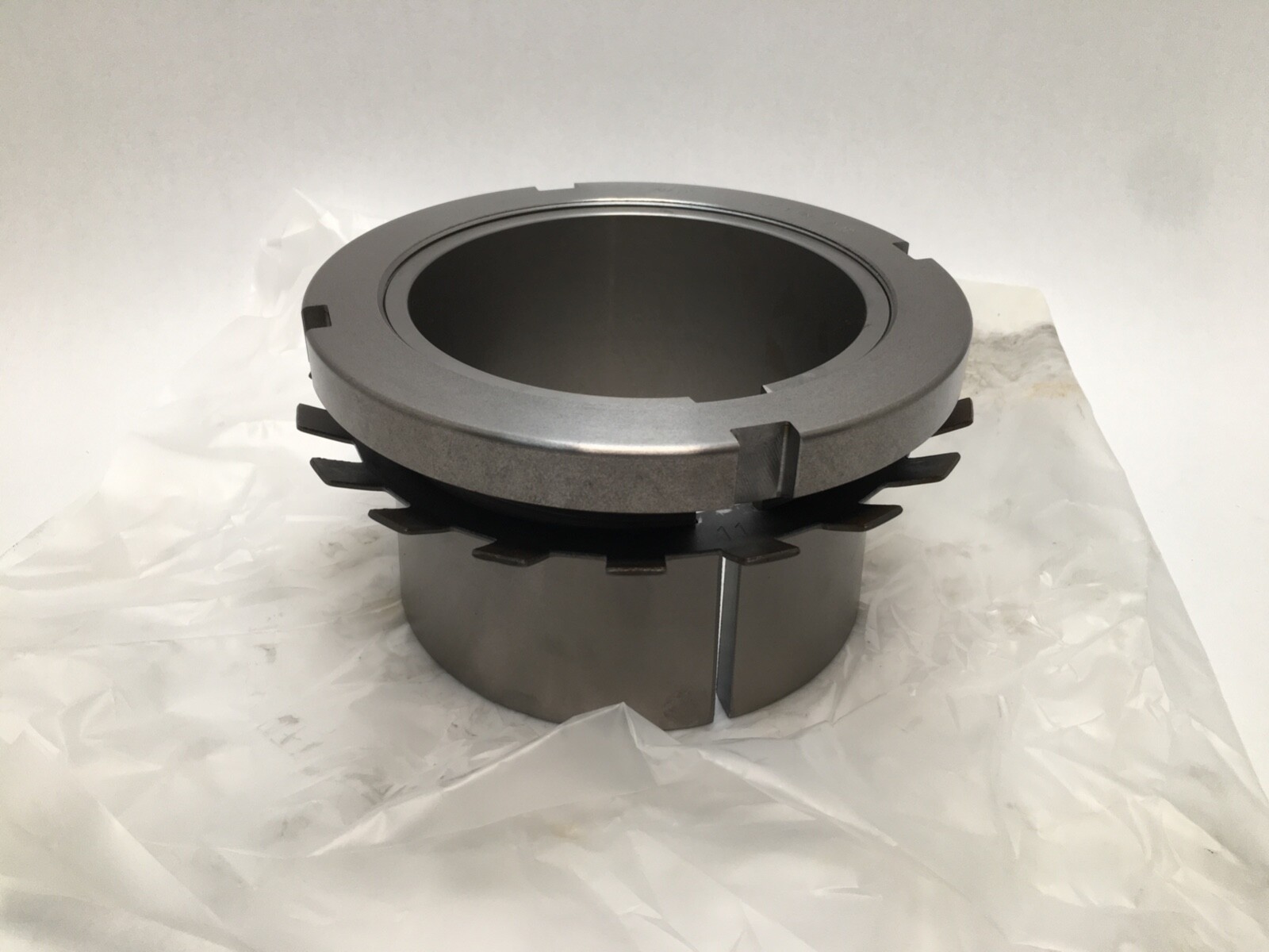 SKF H-3128 Bearing Adapter Sleeve Assembly 125mm ID H3128 KM28 MB28 Sweden